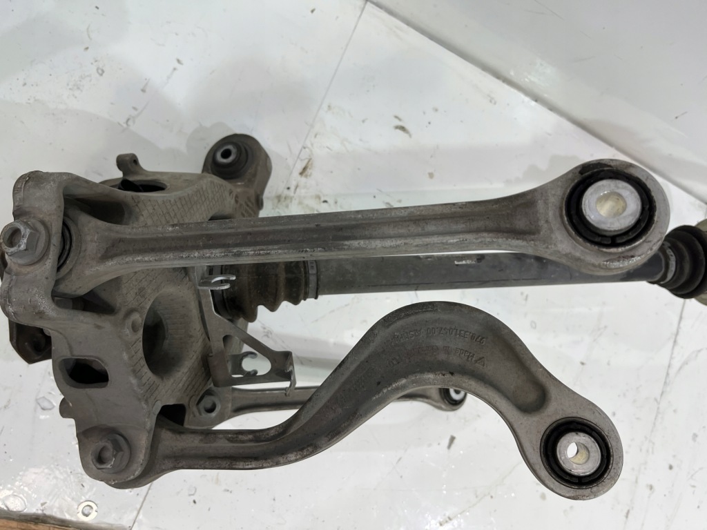 фото №5, Поворотний кулак правий задня panamera 970 4s комплект !