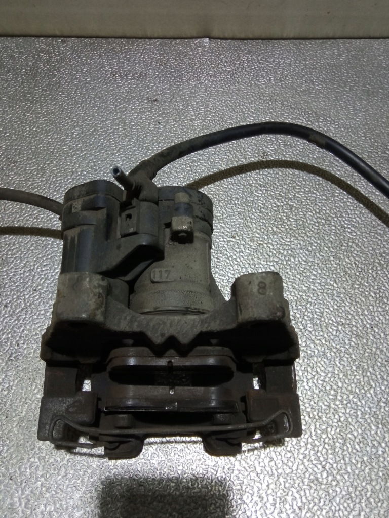 фото №5, Суппорт тормозной задняя vw passat b8 3q0615406e