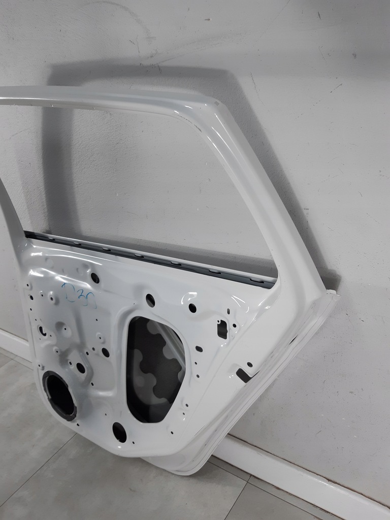 фото №12, Skoda kamiq 19- дверь правое задние правый задняя