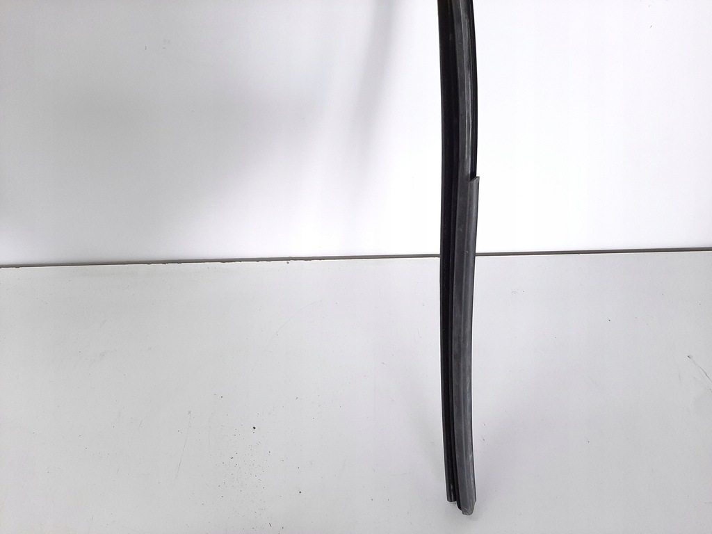 фото №13, Dodge ram 1500 14r прокладка скло лівий перед