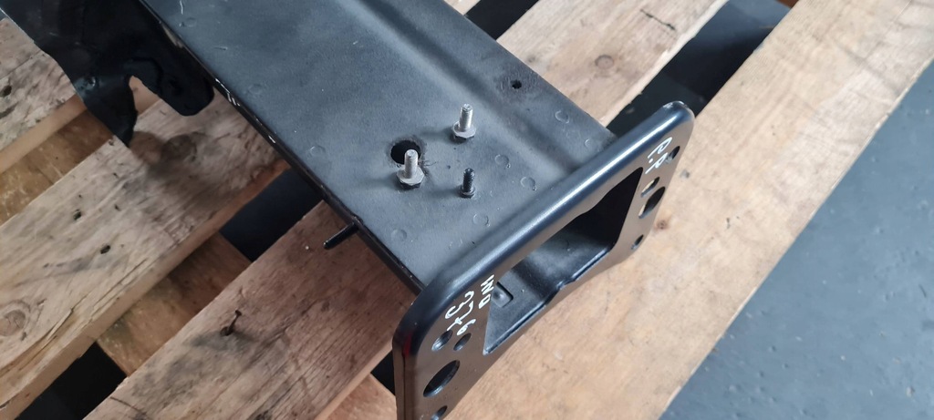 фото №10, A4 b9 8w s4 лонжерон четверть правая правый перед lx7l a5 8w s5