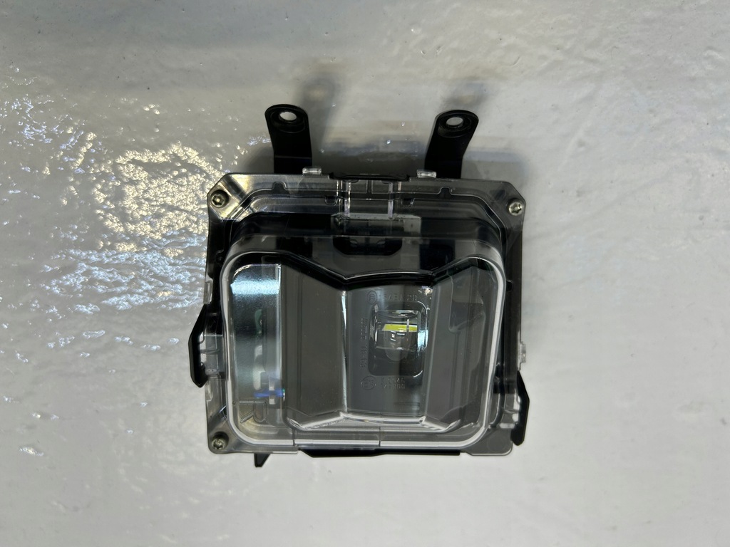 фото №1, Lexus nx передній правий протитуманна фара k0046-149r00