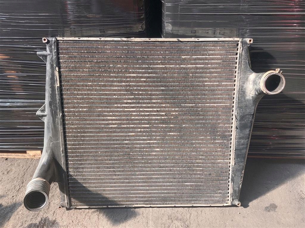 Купити Інтеркулер volvo fh 12 / 13 1993-2002 r d12c