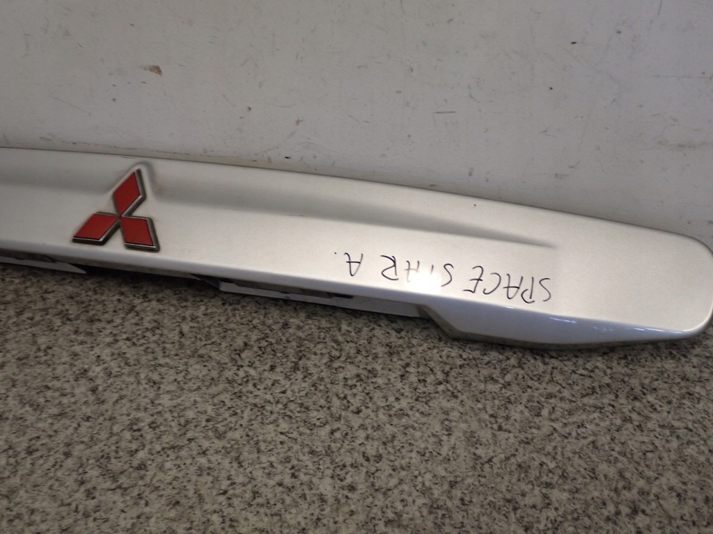 фото №3, Space star 99-05 молдинг кришки багажника