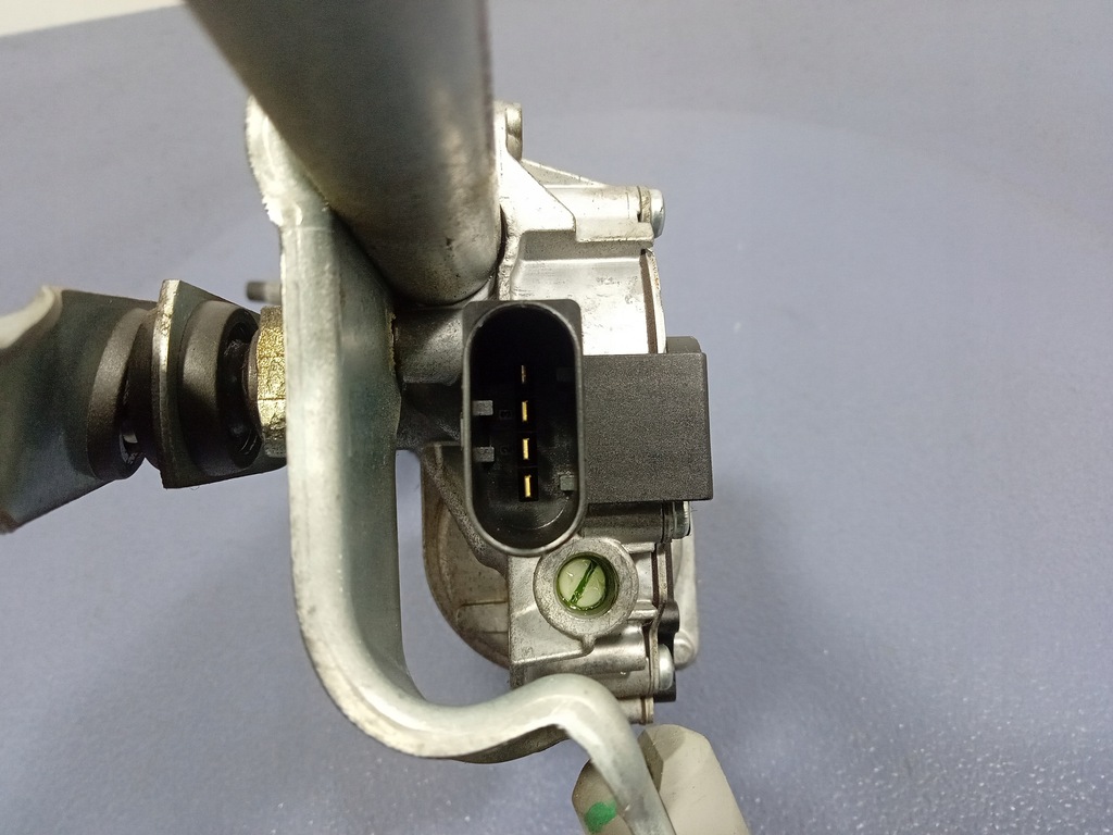 фото №4, Bmw 1 e87 e88 e81 механизм дворник перед eu 7192963