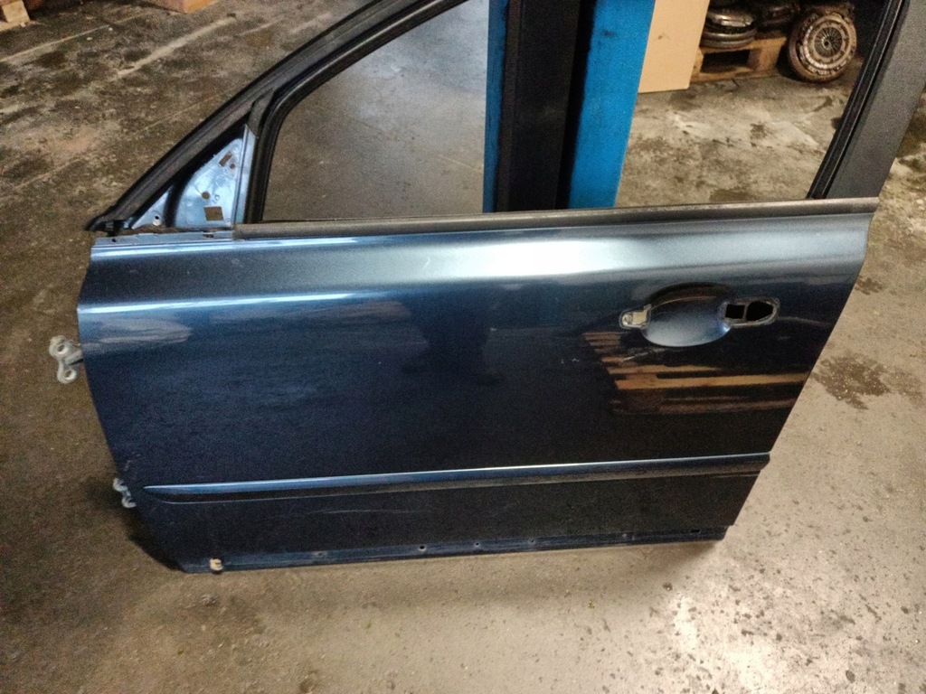 фото №12, Дверь левый перед volvo v50 466-46