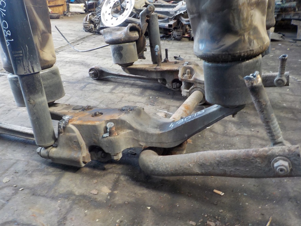 фото №6, Volvo fh480 підрамник комплект задня подушки безпеки półresory