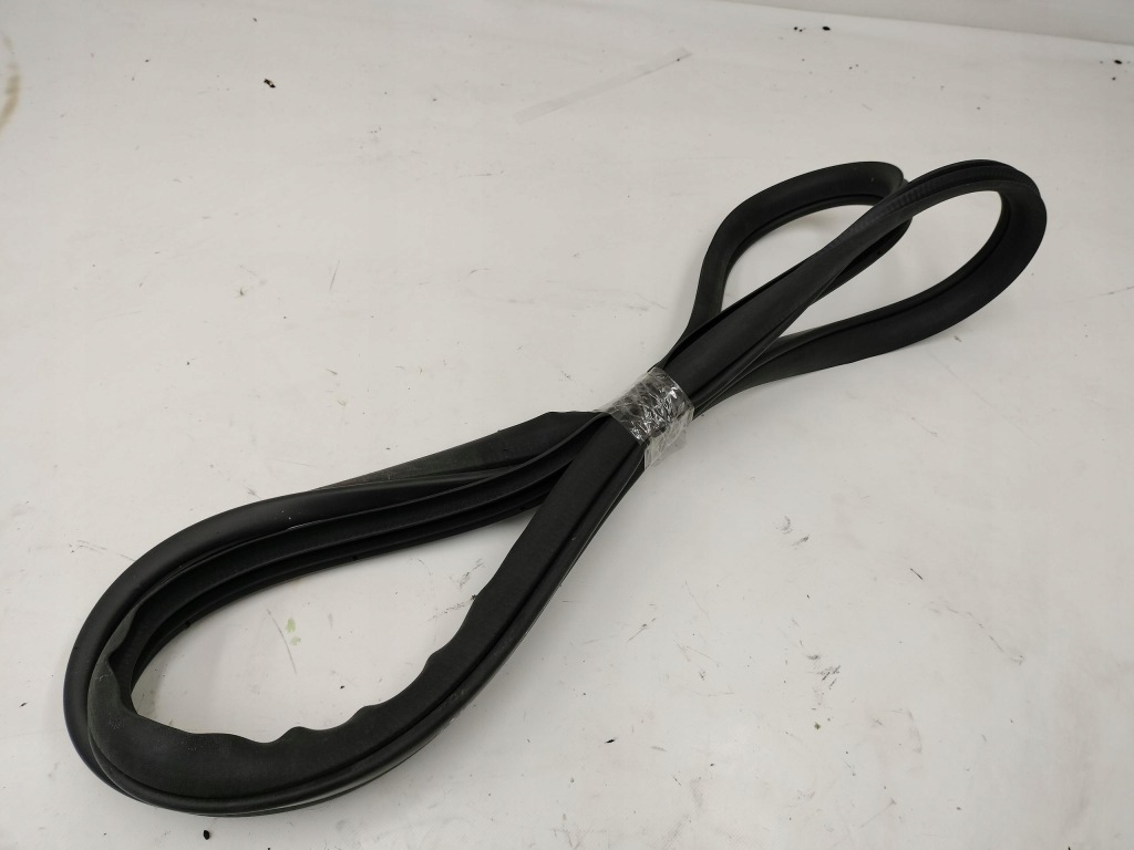 фото №1, Прокладка кузовная правый задняя mazda 2 iii 19r