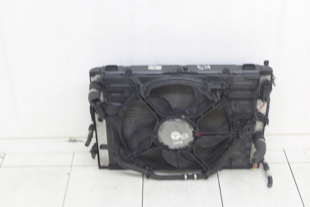 Комплект радиатор вентилятор bmw 5 e60 e61 рестайлинг  2.5 b 7571447 с Разборки