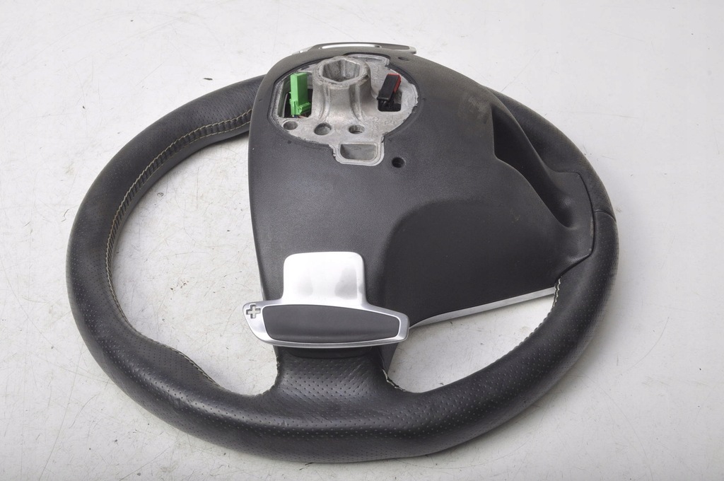 фото №8, Volvo xc60 воздуховод кожаный лепестки переключения rdesign