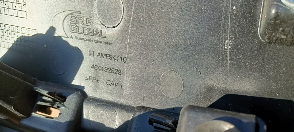 Решітка радіатора решітка радіатора opel insigna a lift накладка 22804084 Недорого