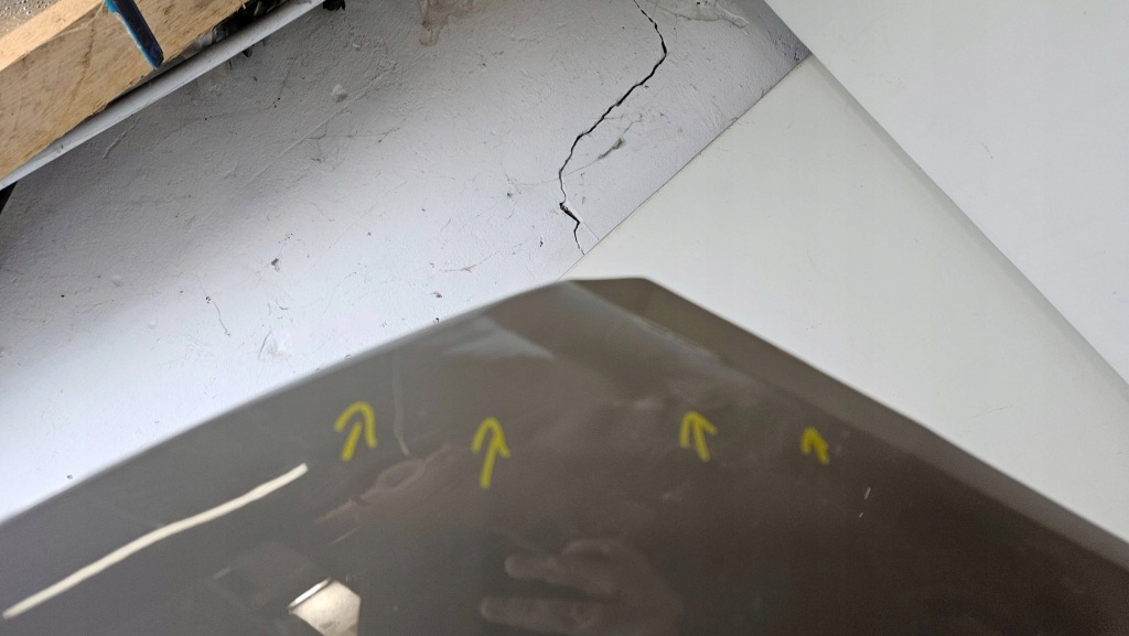 Капот кришка двигуна porsche cayenne 9y0 3 9y3 оригінал Зі Шроту