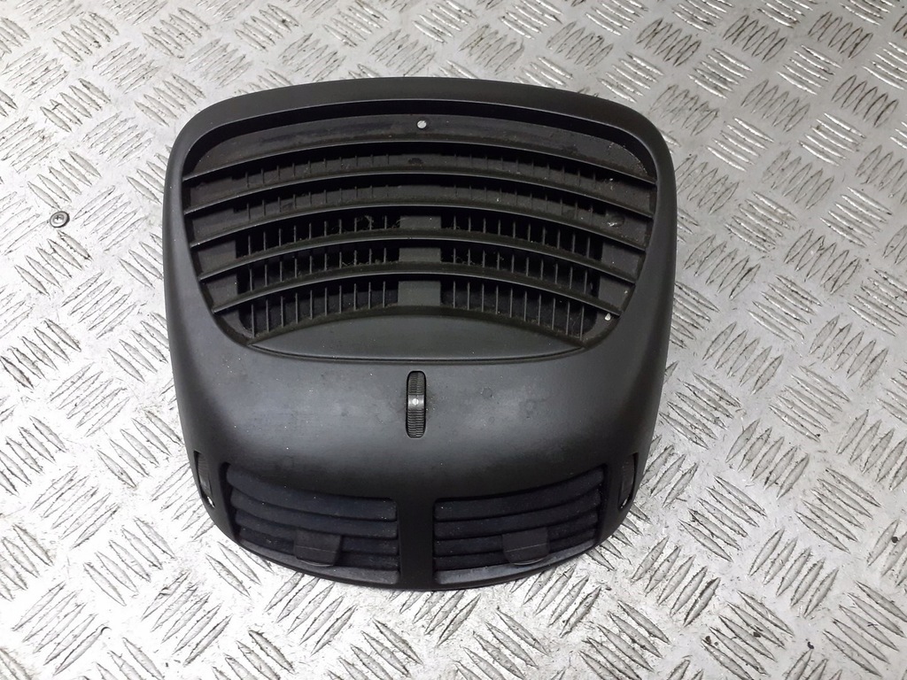 фото №1, Решітка обдув середня alfa romeo 147