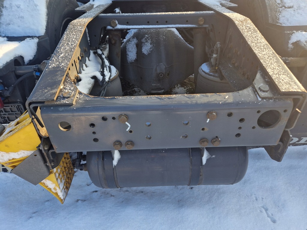 фото №1, Балка поперечина рамы задняя renault premium dxi magnum dxi