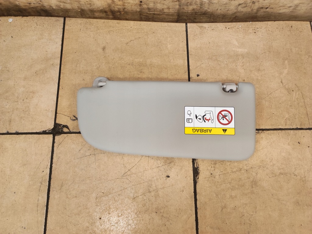 фото №1, Козирок козирок сонцезахисний правий d max ii 2 lift