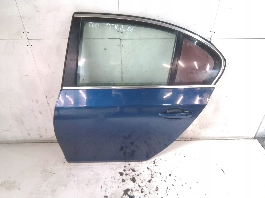 Купити Bmw 5 e60 двері лівий задній mysticblau