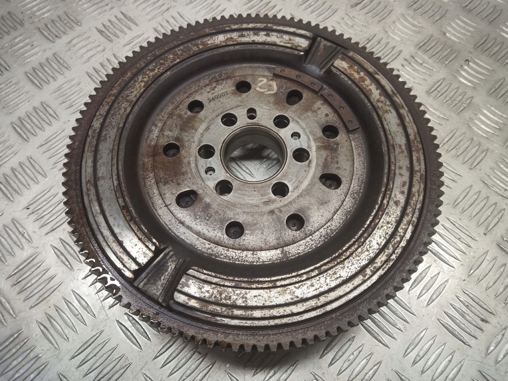 фото №1, Колесо двомасовий двомасовий маховик fiat croma ii 1.9 jtd 282383u2