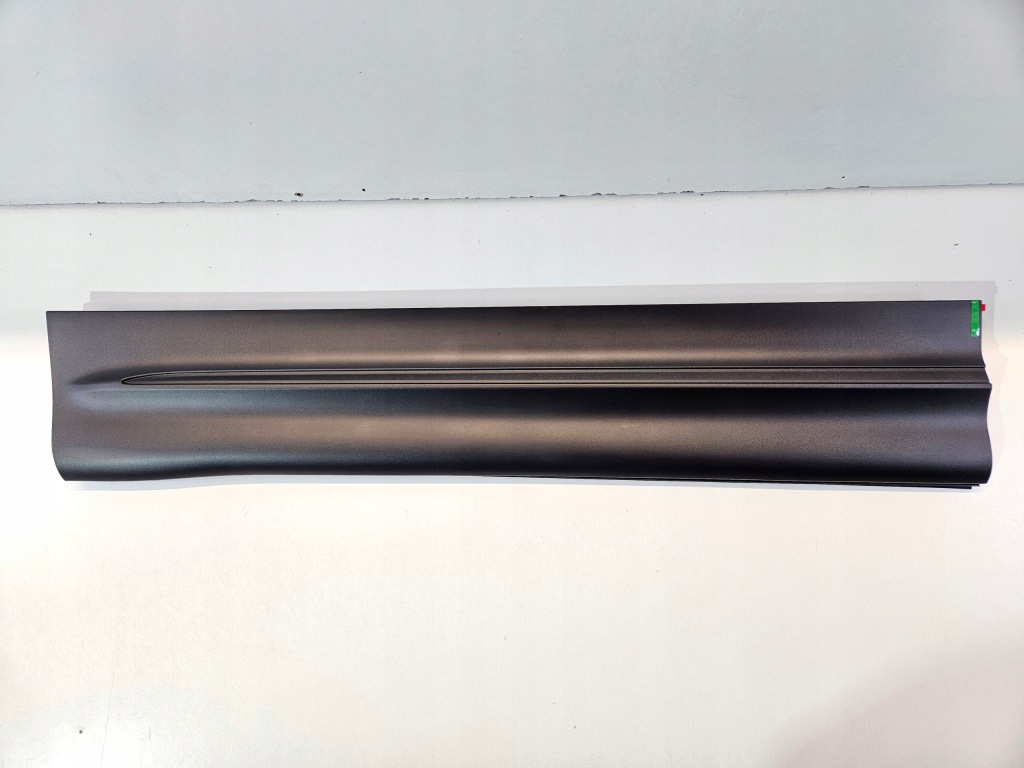 фото №1, Mercedes glb w247 молдинг двері лівий перед ліва передня a2477274700