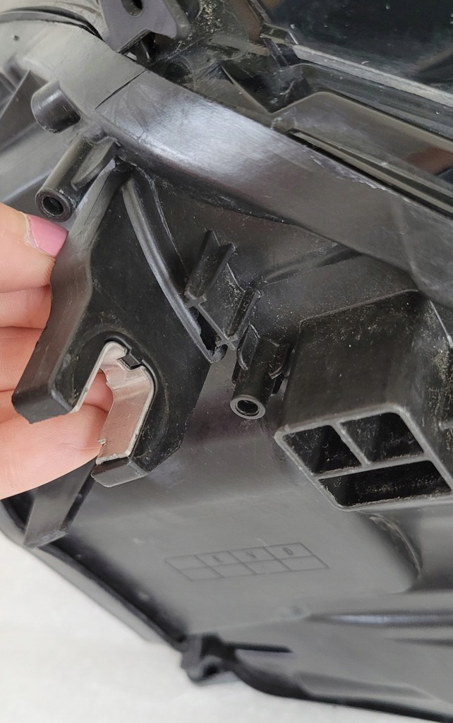 фото №7, Лампа права перед full led matrix audi a6 c8 4k0