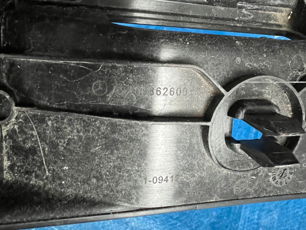 фото №3, Mercedes sprinter w910 накладка na задний pas