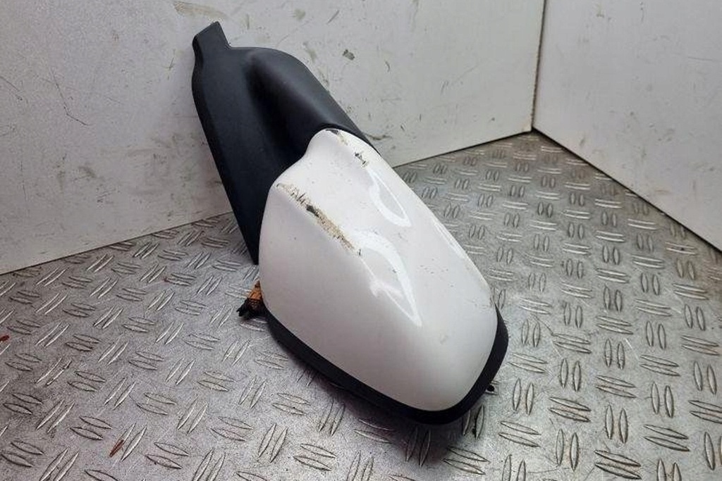 фото №9, Дзеркало праве citroën c4 cactus 021265 1.6l дизель 68kw 2015