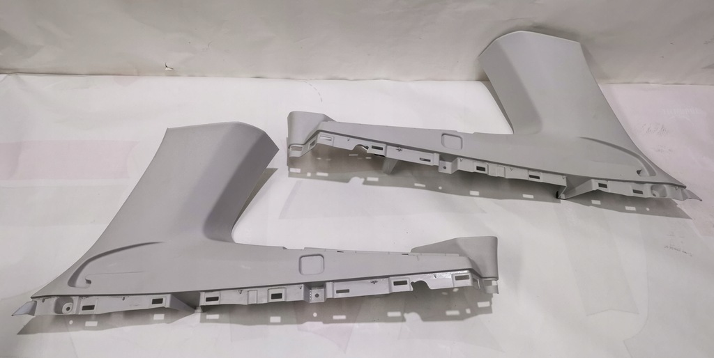 фото №1, Forester sj iv 13-osłona стойка задняя багажника