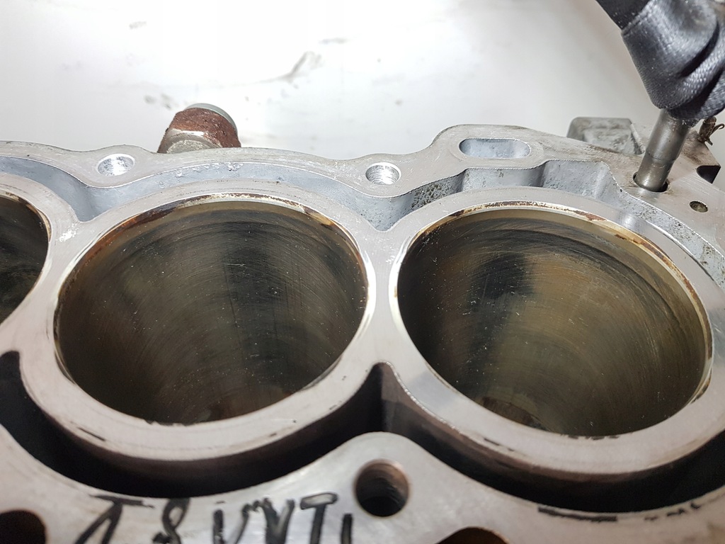 фото №8, Блок двигателя toyota celica vii t23 avensis t25 verso ii 1zz-fe 1.8 vvti