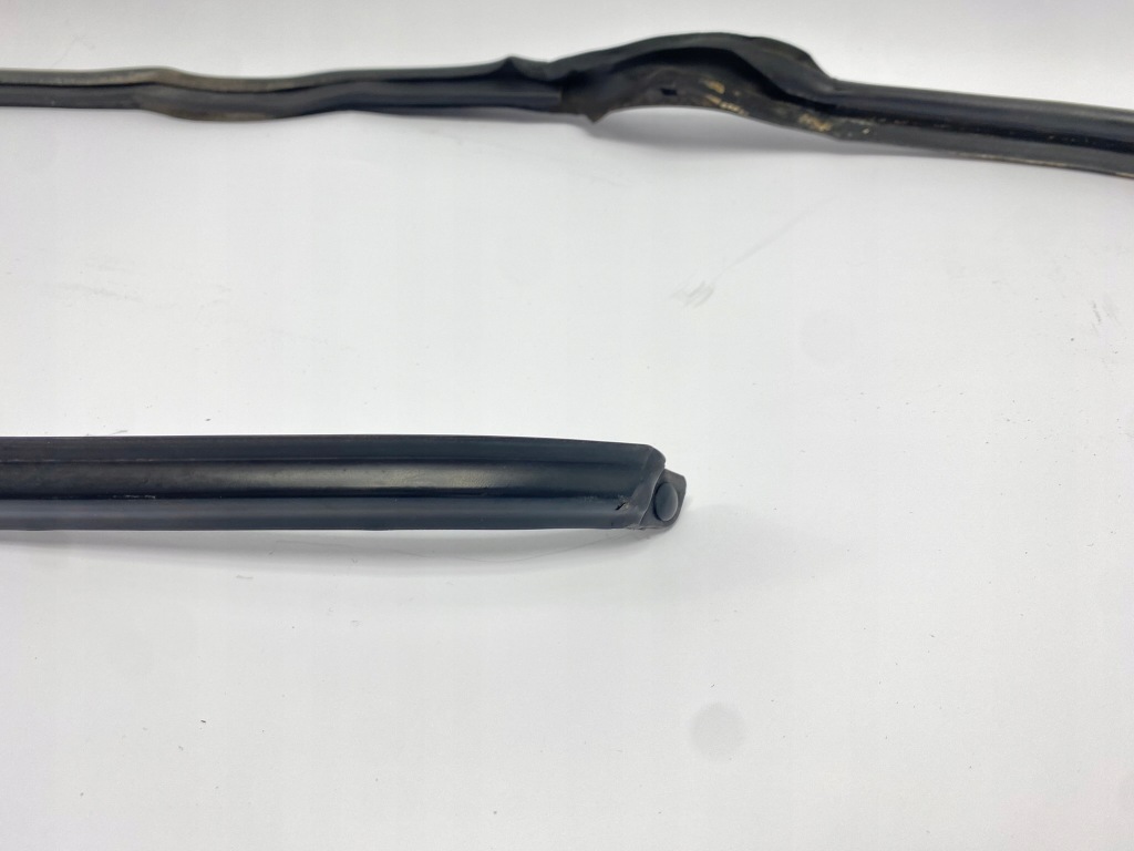 Прокладка дверь правых задних правый задний  mercedes w140 с Разборки