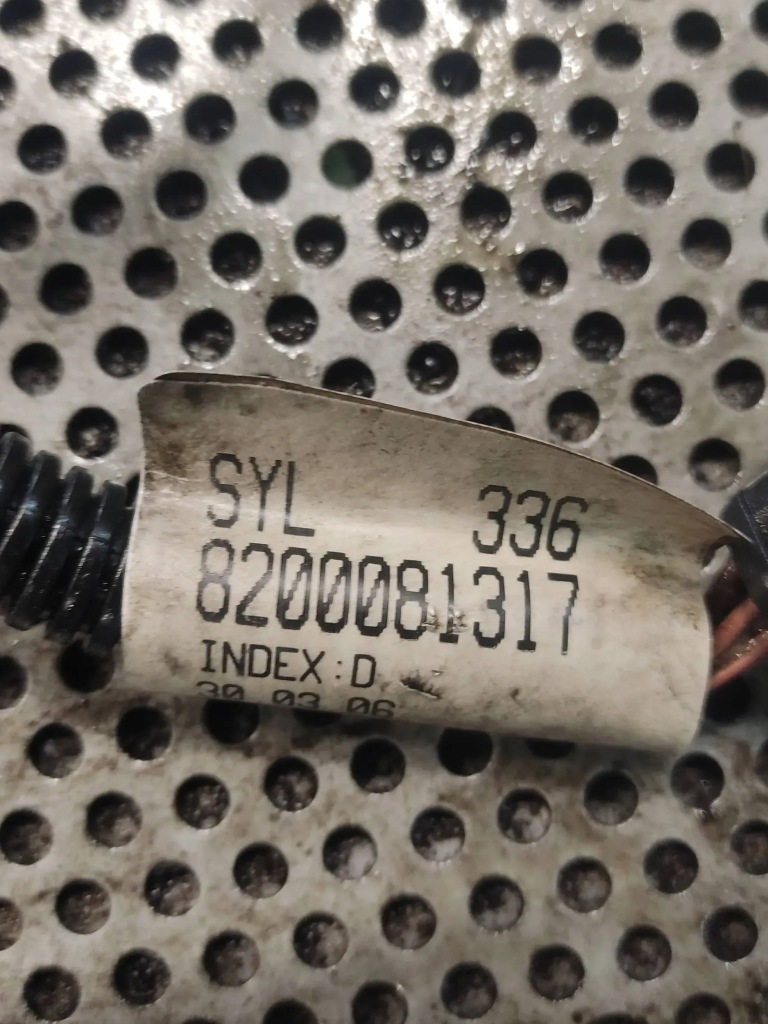 фото №2, Жгут накладки впрыска renault scenic ii 8200081317