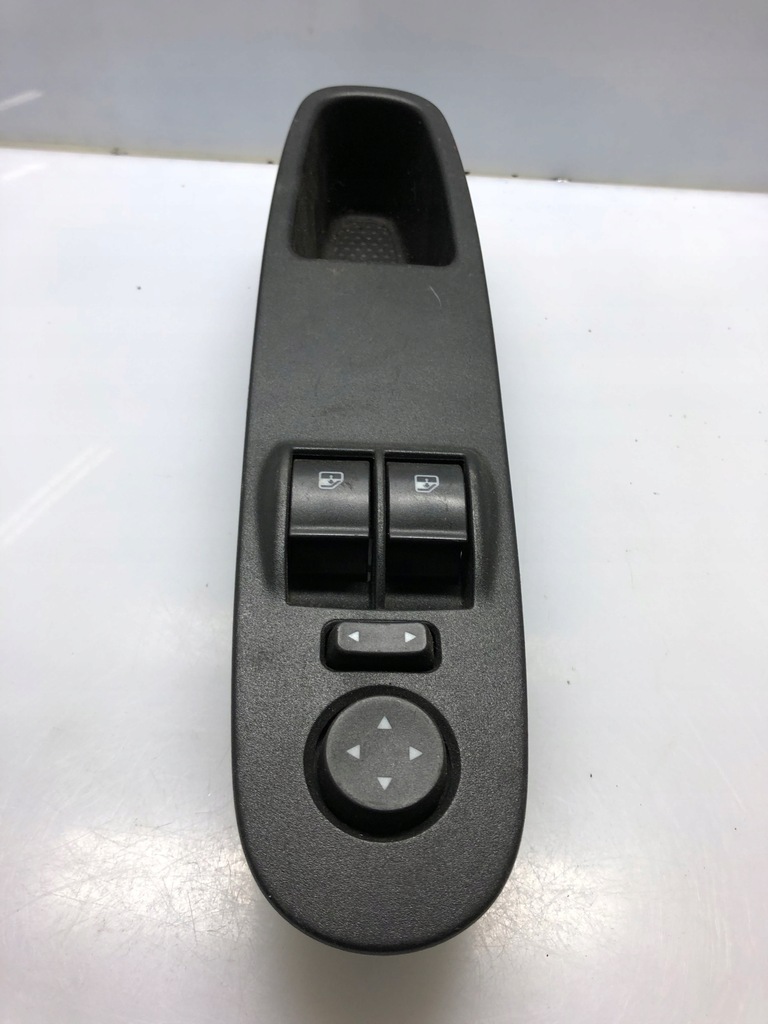 фото №1, Панель перемикач вікон fca 735531345