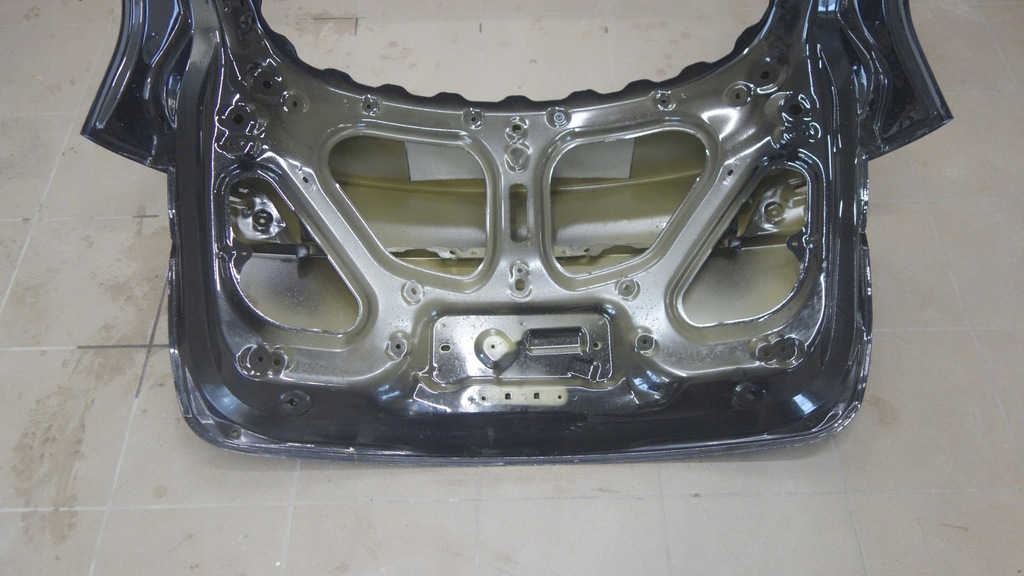 фото №8, Tesla y 20-23 задня задня кришка багажника кришка багажника