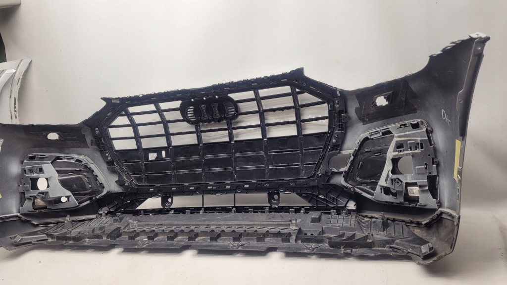 Audi q5 80a 21r- lift s-line бампер оригінал Київ