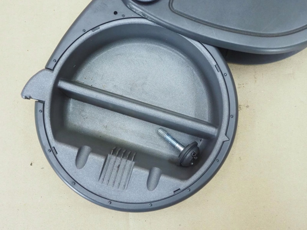 фото №10, Пепельница smart fortwo 450 0004221v003