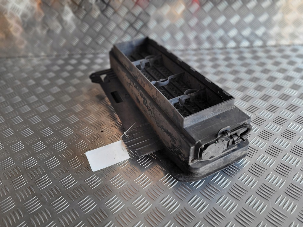 фото №7, Renault clio iv 4 жалюзі шторка впуск повітря оригінал fv