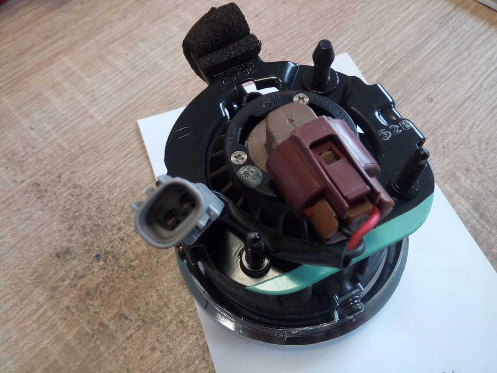 фото №5, Противотуманная фара subaru impreza oryg.