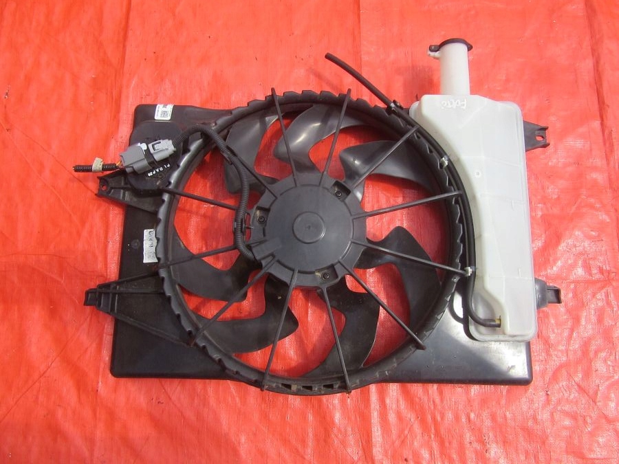 фото №1, Kia forte 2.0i 2020 вентилятор радіатора корпус kpl