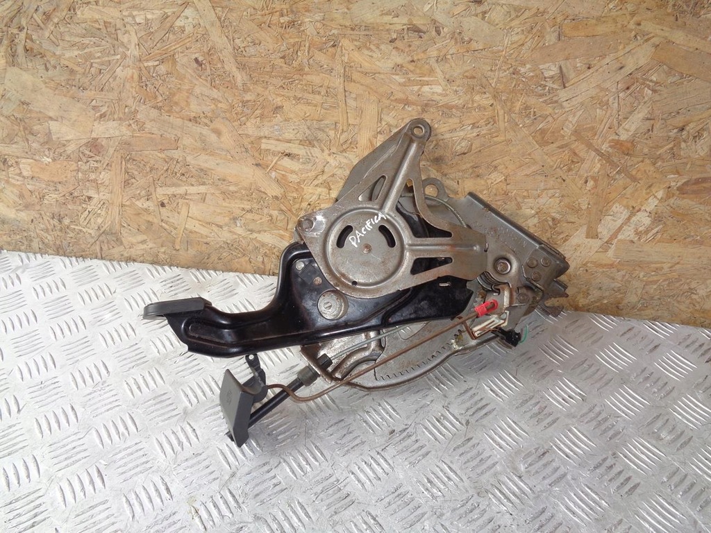 фото №1, Рычаг тормоза ручного chrysler pacifica i 03-