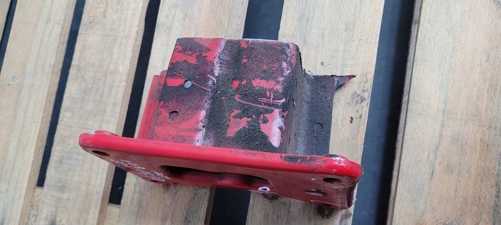 фото №10, A3 8v лонжерон права правий перед наконечник sedan