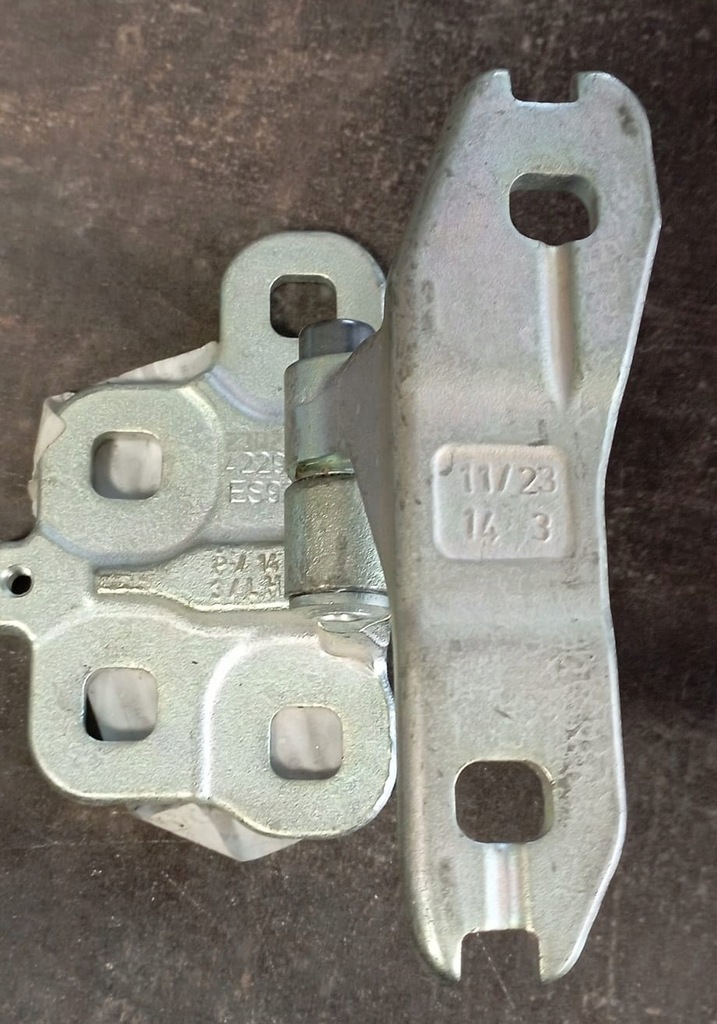 фото №4, Петля дверь volvo fh13 fh4 fmx