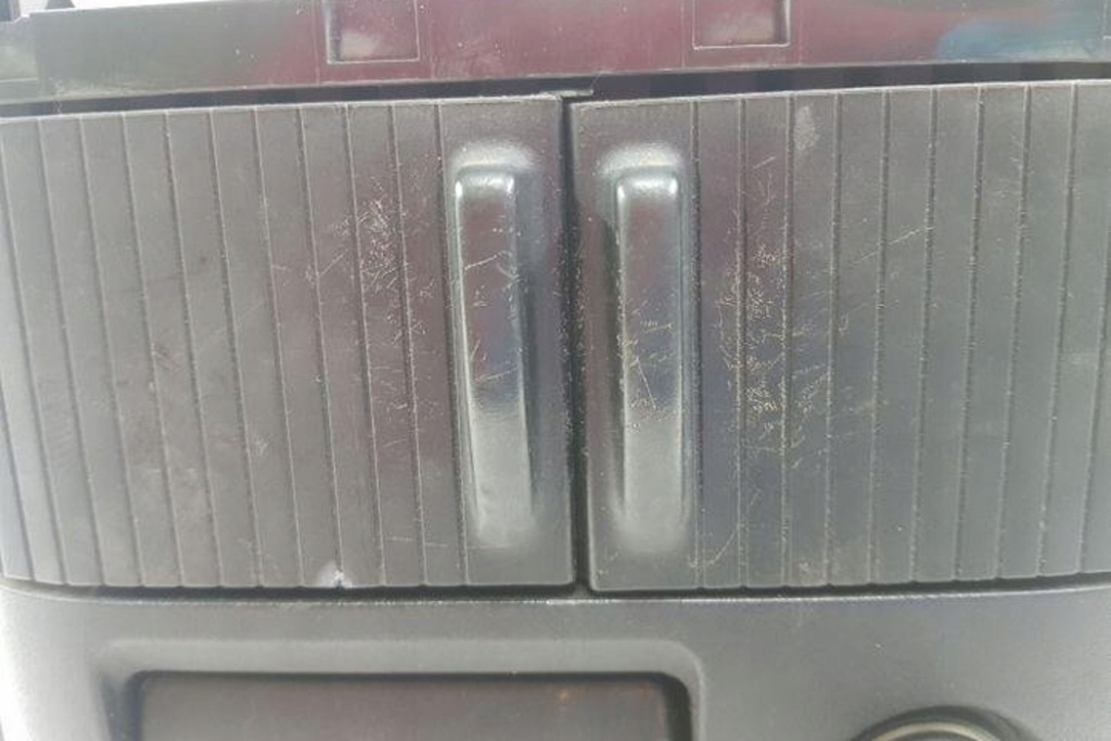 фото №11, Попільничка nissan x-trail t30 68108eq400 2.2l дизель 100kw 2005