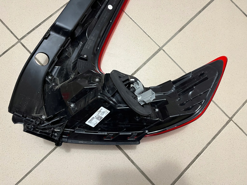 фото №13, Лампа левая задняя задняя левая volvo xc40 xc-40 led 17- 31446790