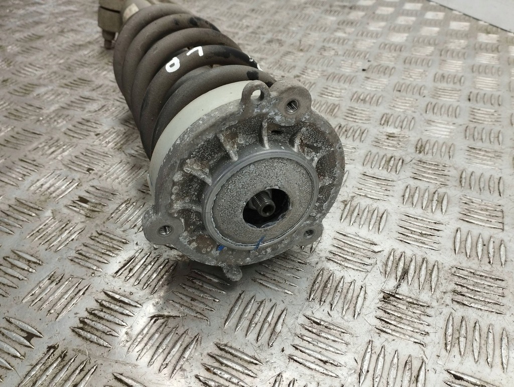 фото №7, Audi q5 sq5 2020 левая сторона амортизатор osi передней ze пружина