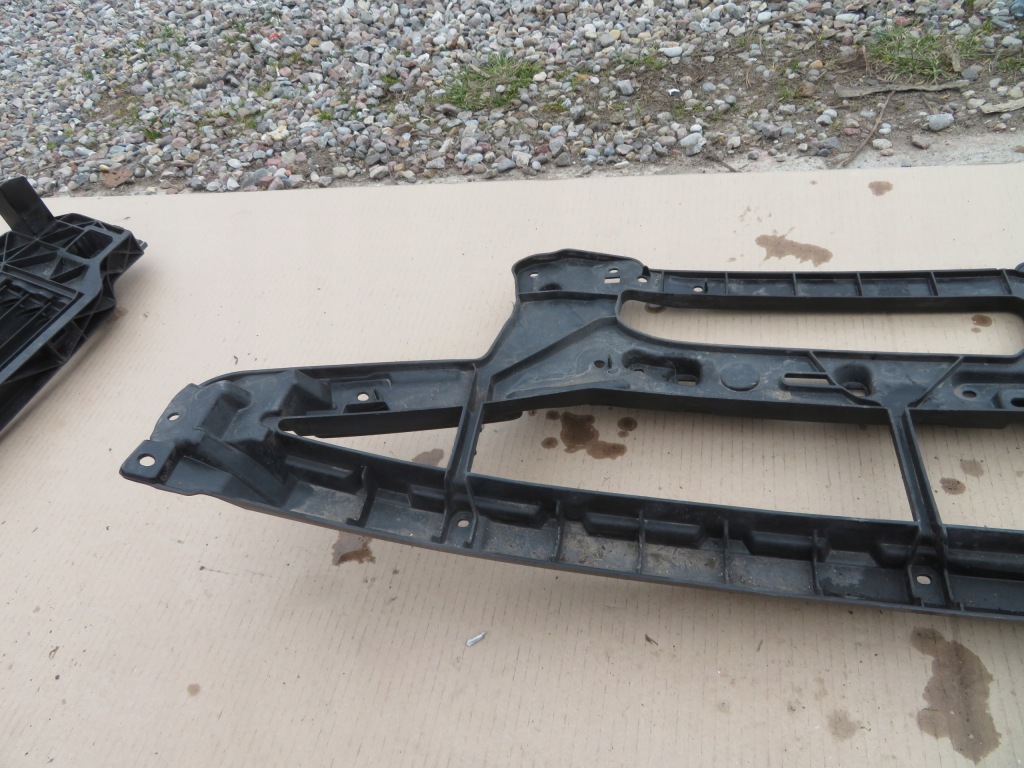 фото №11, Audi q4 e-tron решётка радиатора решётка бампера перед 4ke807683a