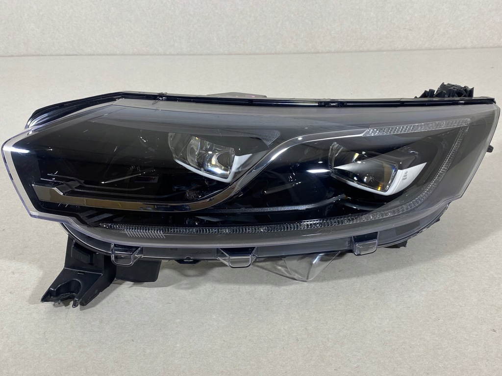 фото №1, Renault espace v full led лампа левая перед eu