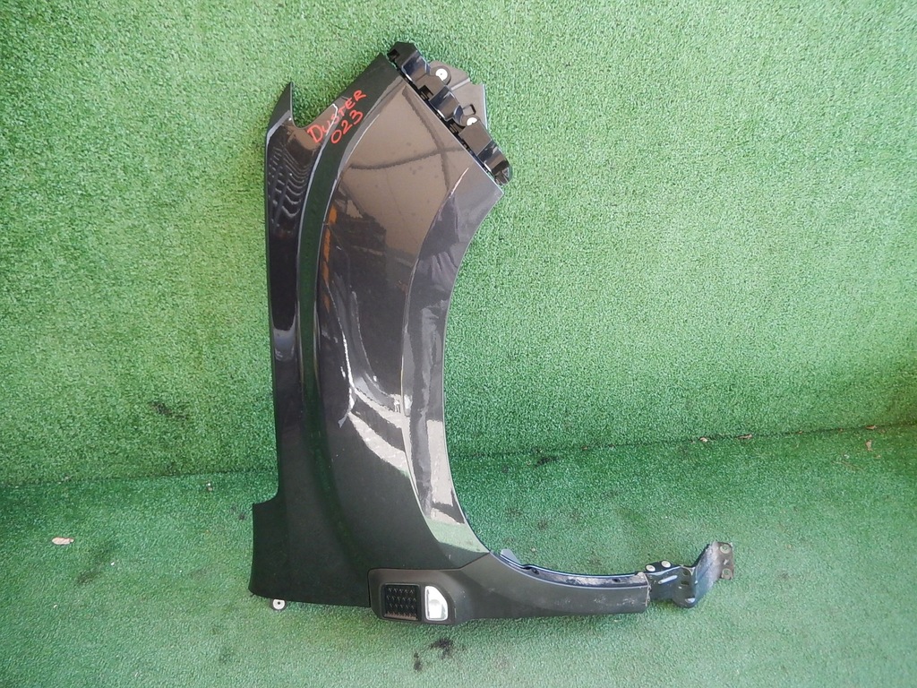 фото №1, Крила правий dacia duster ii lift 2023