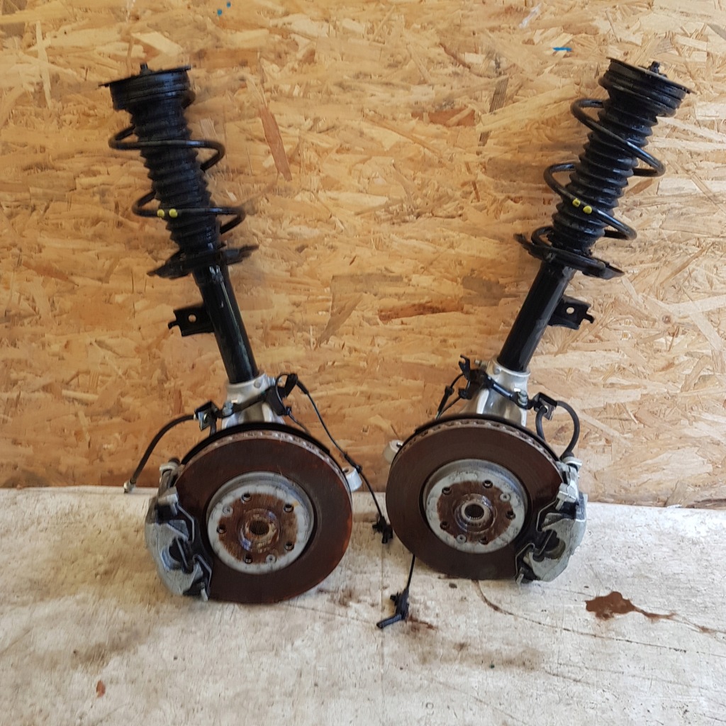 фото №1, Nissan qashqai j12 поворотний кулак амортизаторна стійка правий