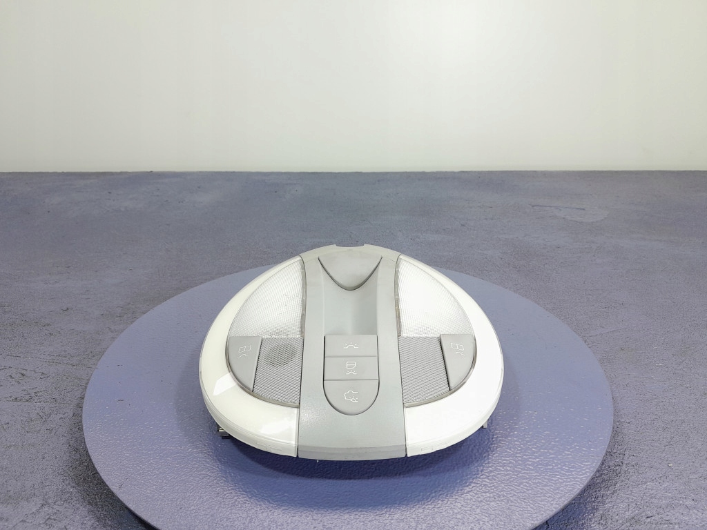 фото №1, Mercedes e w211 лампа стельовий a2118204201