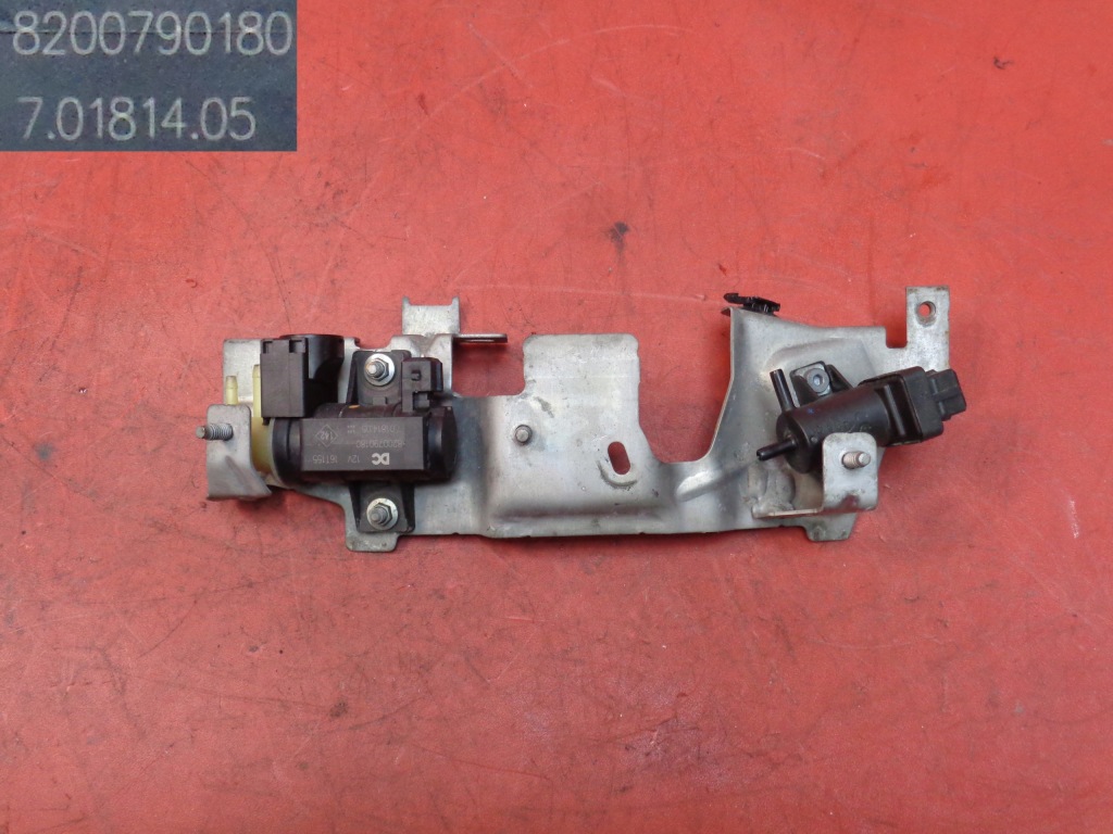 Купить Электроклапаны + кронштейн opel vivaro trafic 1.6 dci r9m450 2016r 8200790180