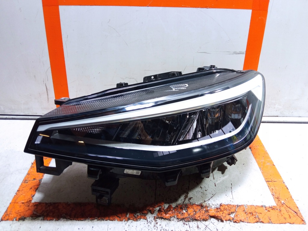 фото №1, Vw volkswagen id4 id.4 лампа ліва передня full led 11c941005b