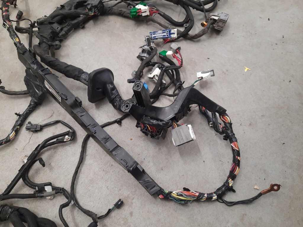 фото №8, Dodge ram 1500 09-wiązka електропроводка кабіни 68373357ad usa